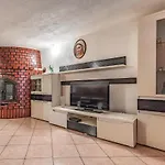 Appartement Awesome In With Wifi *