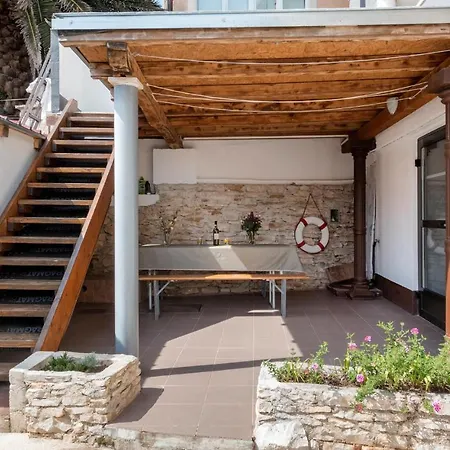 Awesome In With Wifi * Ližnjan